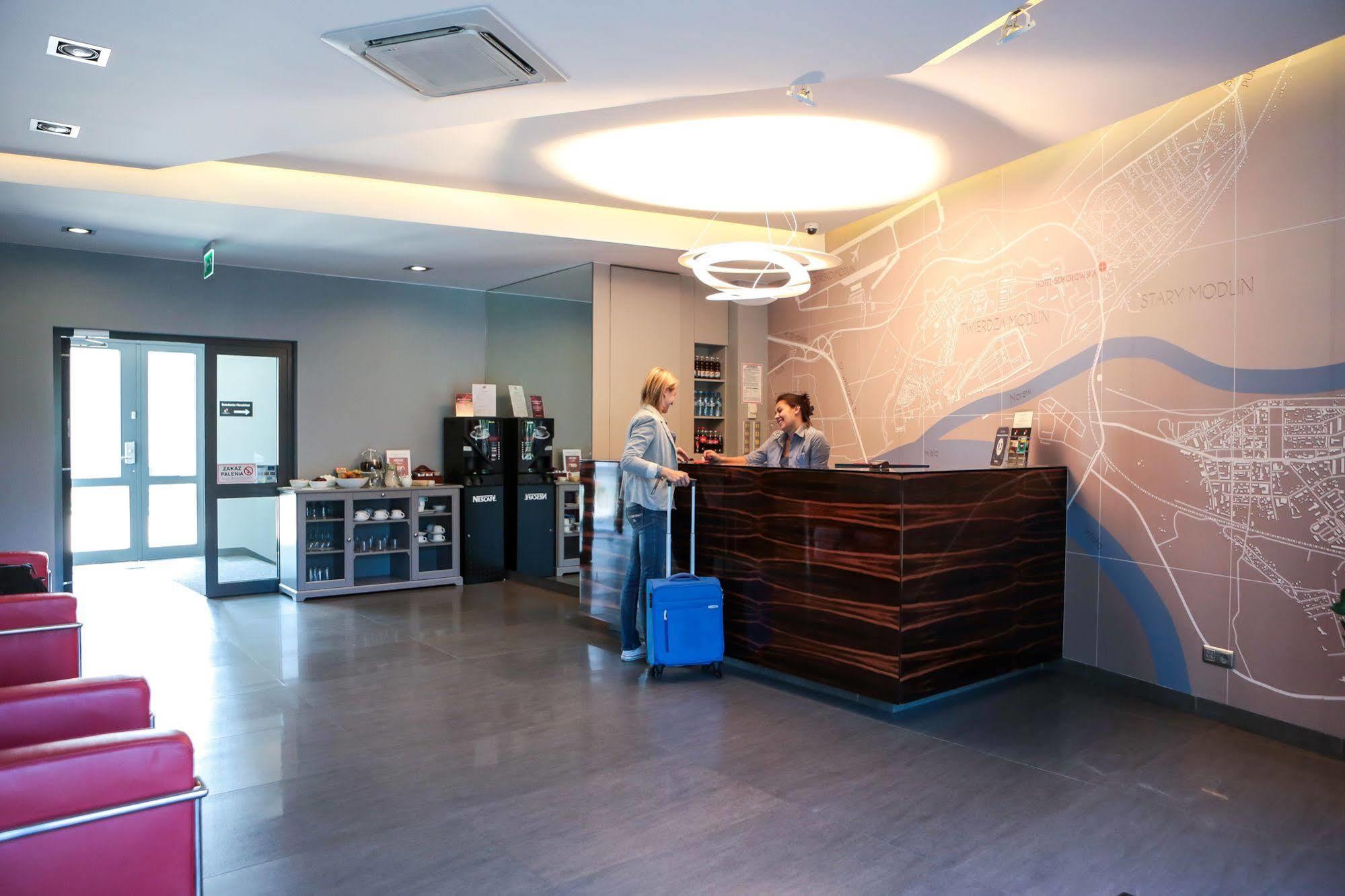 Hotel Sokolowska Airport Modlin Nowy Dwor Mazowiecki Ngoại thất bức ảnh